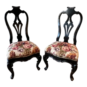 Pair of 1990s Bausman Portuguese Queen Anne Side Chairs – Floral Upholstery With Distressed Wood Frame