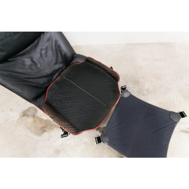 Set of P97 Viking Lounge Chair and Ottoman by Sigurd Ressell for Poltrona Frau, 1960s For Sale - Image 6 of 18