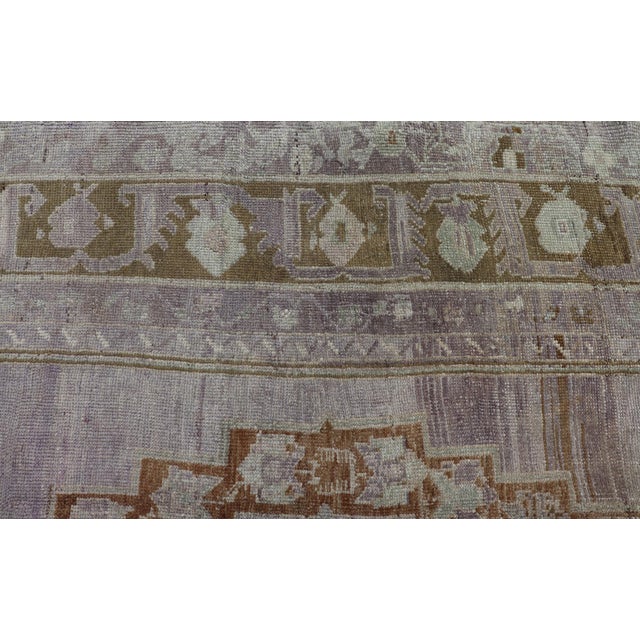 Layered Medallion Oushak Vintage Rug From Turkey With Floral Motifs 5'8 X 9'5 For Sale In Atlanta - Image 6 of 14