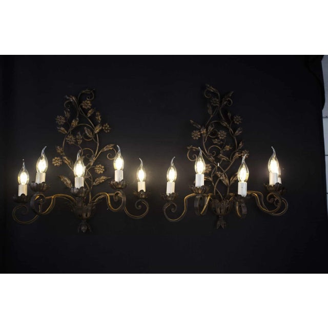 Wall Lamps with Floral Decoration, Set of 2 For Sale - Image 6 of 6