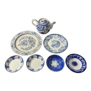Vintage Mismatched Blue & White Chinoiserie Plates & Teapot - 7 Pieces For Sale