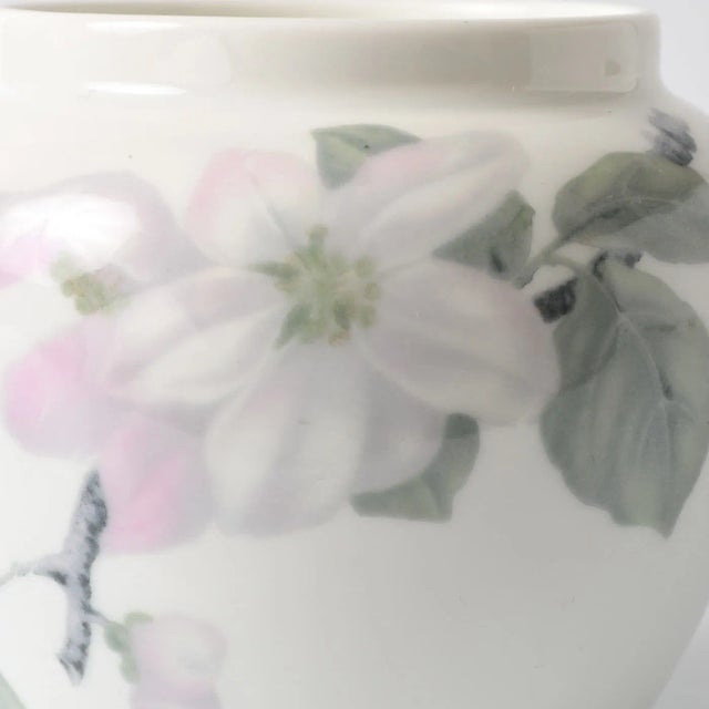 Art Nouveau Porcelain Vase from Rosenthal, 1920s For Sale - Image 3 of 10