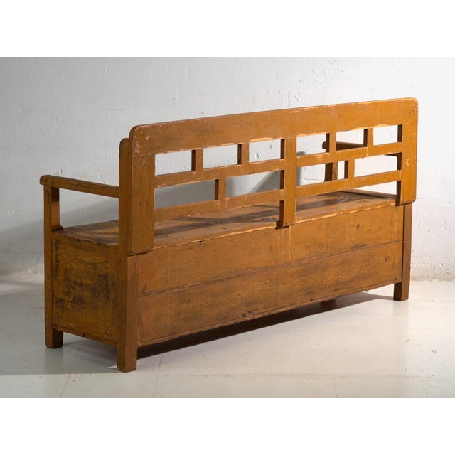 Vintage Painted Storage Bench in Pine, 1920 For Sale - Image 10 of 11
