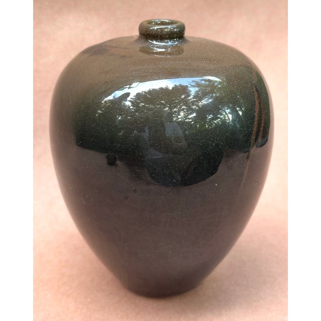 Abstract Arts & Crafts Rookwood Black Iris Sara Sax Vase For Sale - Image 3 of 5