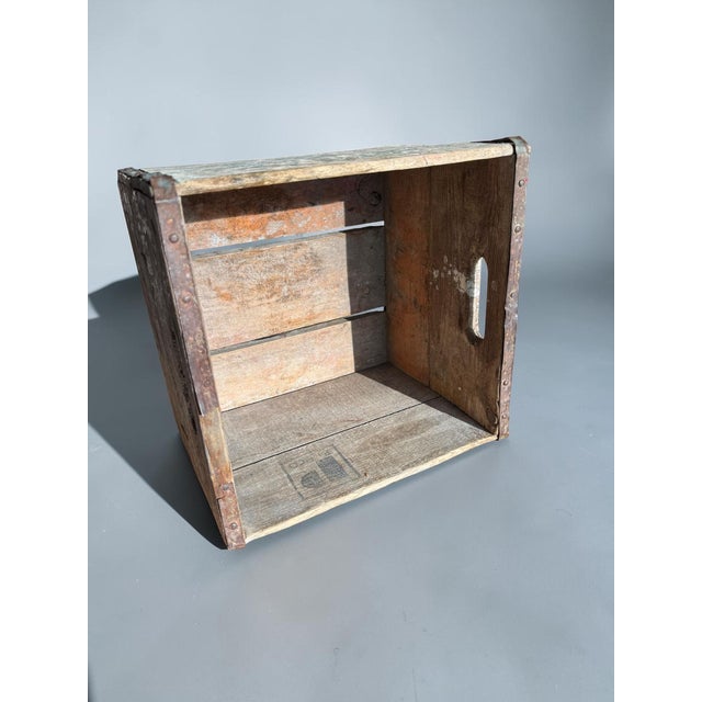 Vintage Farmhouse Clover Leaf Dairy Wood Crate Case Milk Famous for Purity For Sale - Image 4 of 11