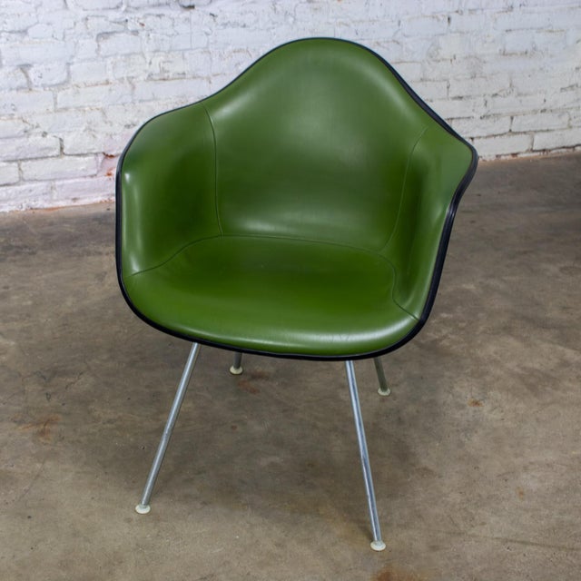 Metal 1971 MCM Eames Herman Miller Molded Fiberglass Shell Armchair Upholstered Green Naugahyde Galvanized H Base For Sale - Image 7 of 18