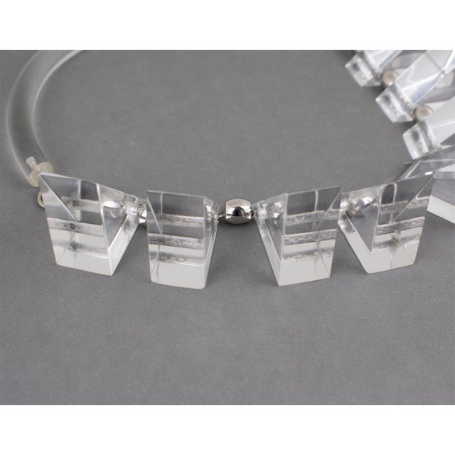 Transparent Judith Hendler Clear Acrylic Neck-Ring Choker Necklace For Sale - Image 8 of 18