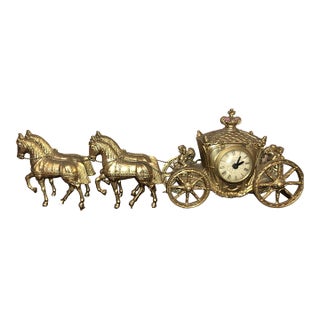 Mid-Century United Metal Goods Model 640 Four-Horse Carriage Mantel Clock For Sale