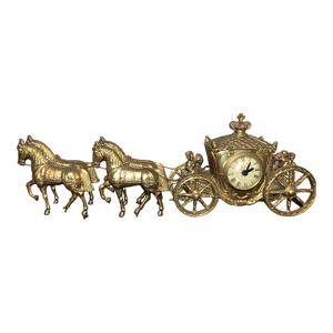 Mid-Century United Metal Goods Model 640 Four-Horse Carriage Mantel Clock