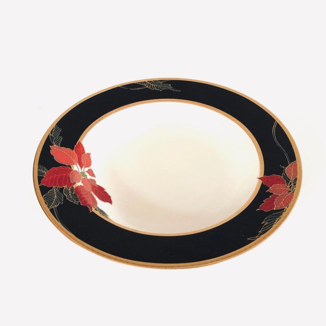 Mikasa 2003 Mikasa Christmas Eve Pattern Dinner Bowl For Sale - Image 4 of 4