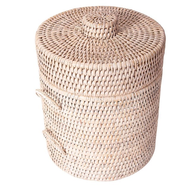 Artifacts Rattan Ice Bucket with Tongs in White Wash 9" - 2 Pieces For Sale - Image 4 of 7