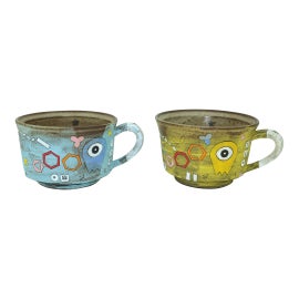 Example of Mugs and Cups