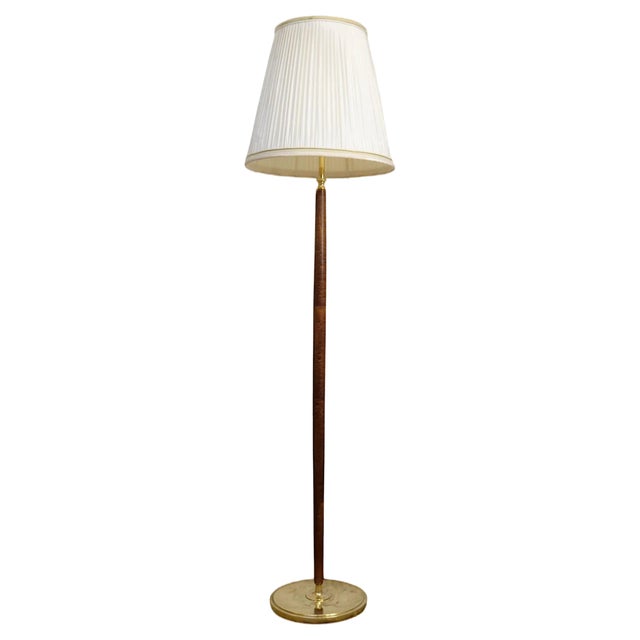 Mid-Century Brass & Polished Wood Floor Lamp from Böhlmarks, Sweden, 1940s For Sale
