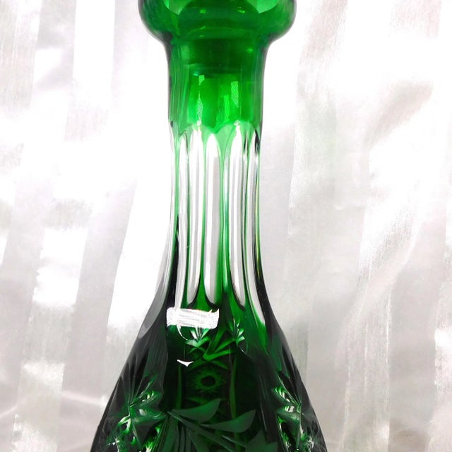 1950s Green Cut to Clear Decanter For Sale - Image 4 of 6
