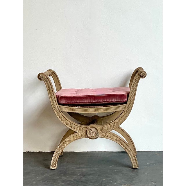 Vintage French Regency Carved Curule Bench For Sale In West Palm - Image 6 of 12