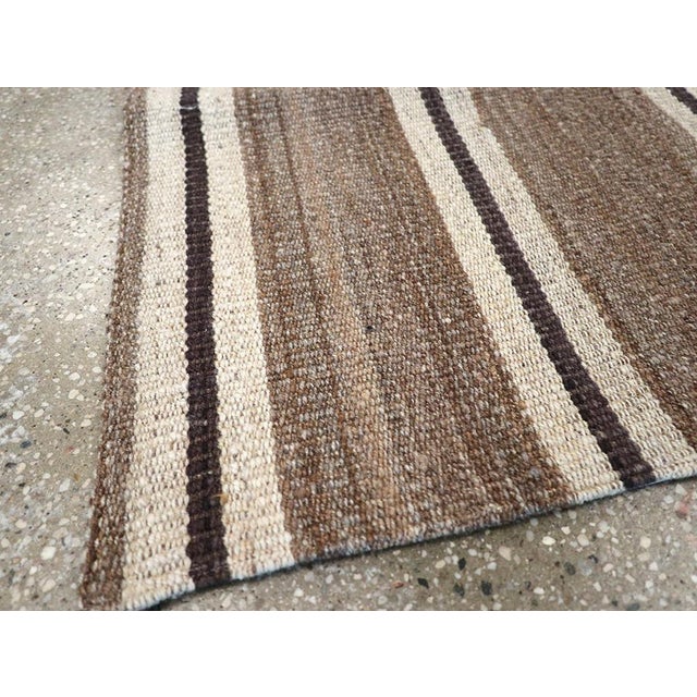 Textile Galerie Shabab Collection Mid-20th Century Turkish Flatweave Kilim Runner For Sale - Image 7 of 7
