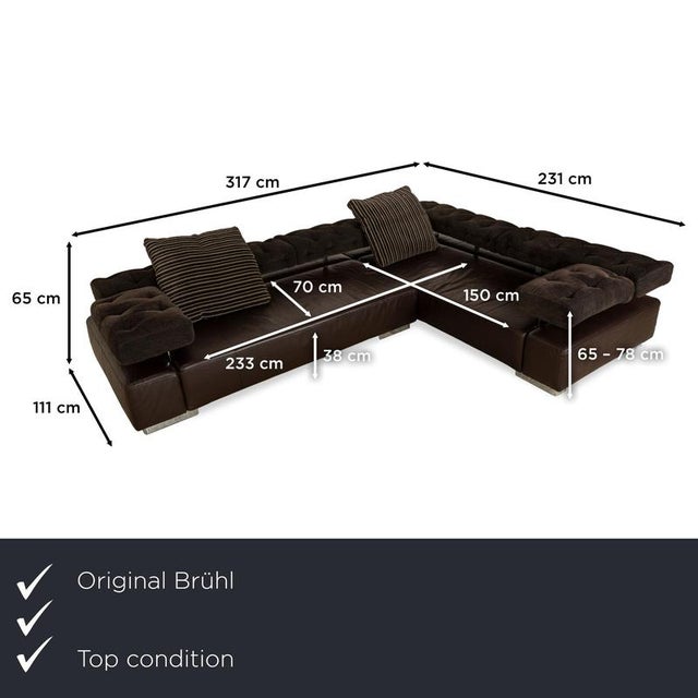 The Sunrise corner sofa from Brühl is upholstered in brown leather and rests on silver metal legs. It features a simple,...