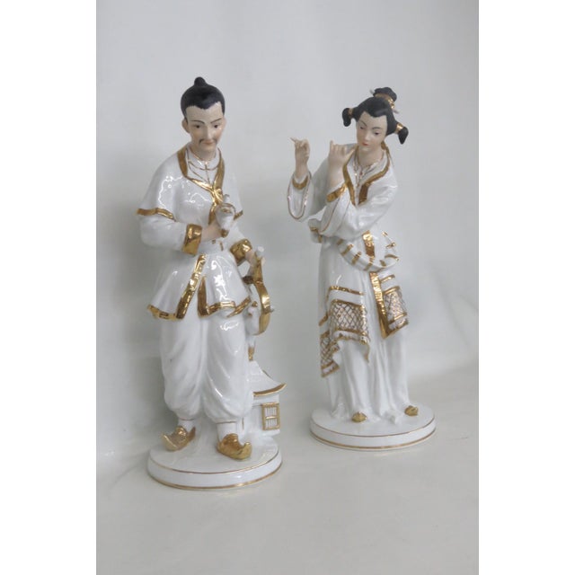 Figurative Andrea by Sadek 2 Porcelain Figures 6818 White and Gold Trim Made in Japan 4824b For Sale - Image 3 of 18