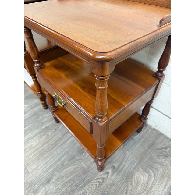Brown Vintage Pennsylvania House Colonial Style Hard Rock Maple Nightstands - Pair For Sale - Image 8 of 17