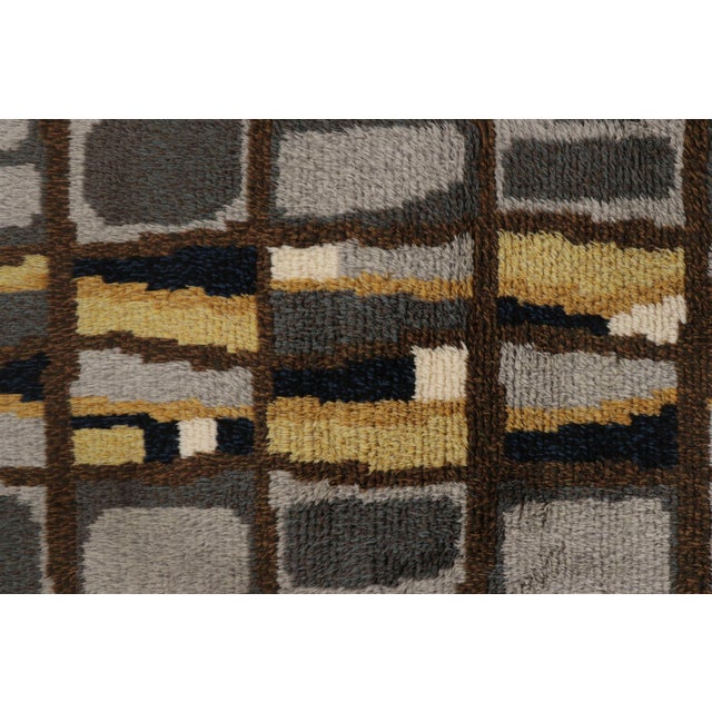 Vintage Swedish Rya Rug With Gray and Brown Geometric Grid - Rug & Kilim For Sale In New York - Image 6 of 10