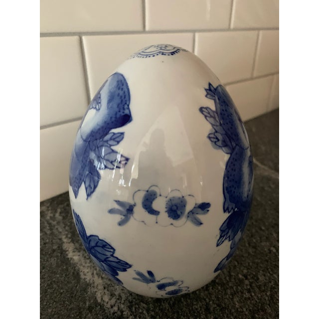 Mid-Century Modern Vintage Blue and White Porcelain Decorative Egg For Sale - Image 3 of 7