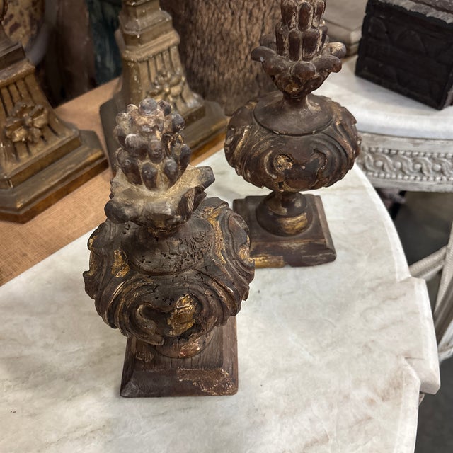 Pair of 18th Century Wood-Carved Italian Urns For Sale - Image 9 of 12
