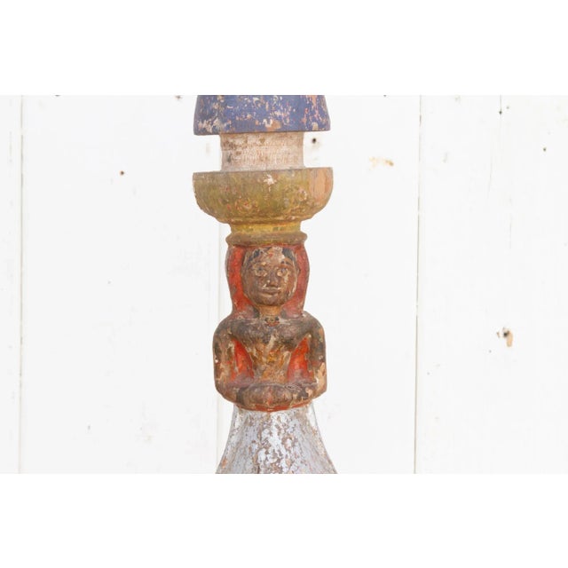 Rare 1850's Indian Ceremonial Carved Post For Sale - Image 4 of 11