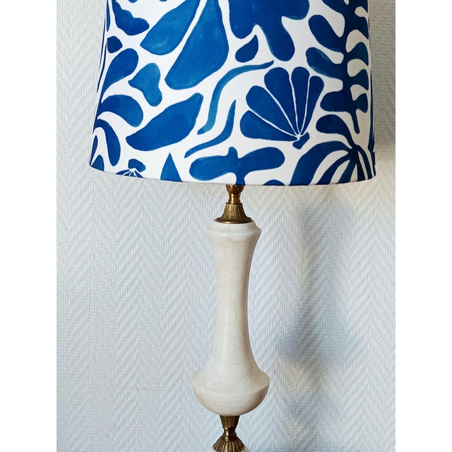 1950s Alabaster Lamp with Gilding and Seashells, 1950s For Sale - Image 5 of 12