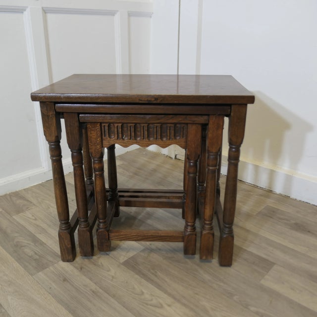 Vintage Nesting Tables in Oak, 1950s, Set of 3 For Sale - Image 4 of 6