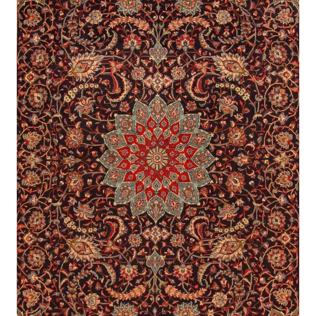 Middle Eastern Rug in Wool For Sale - Image 4 of 11