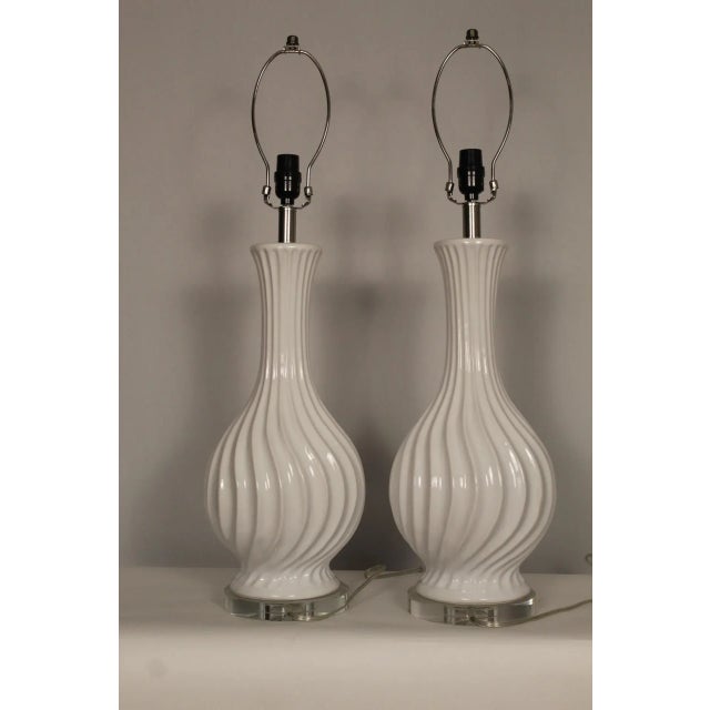 Mid 20th Century Dorothy Draper Style Ceramic Lamps - a Pair For Sale - Image 10 of 12
