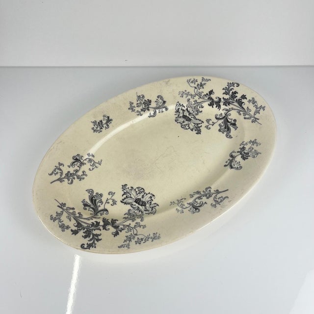 Large Oval Grey-Black Earthenware Platter with Damascus Pattern from Sarreguemines, Late 19th Century For Sale - Image 11 of 11