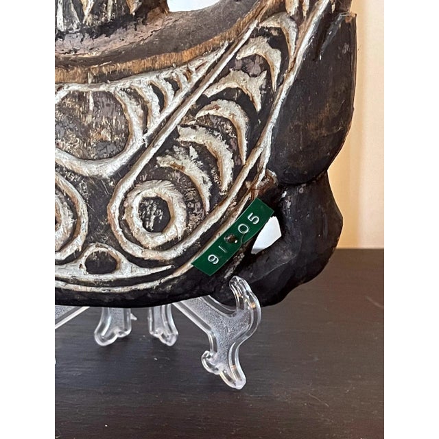 Carved Wood Hook Figure Papua New Guinea For Sale - Image 11 of 13