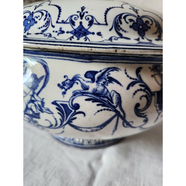 Ceramic 19th Century French Earthenware Tea Tureen from Jules Vieillard Moustiers For Sale - Image 7 of 17
