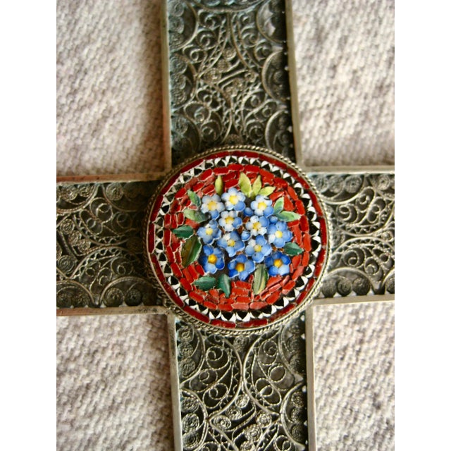 19 century cross with Micro Mosaic representing flowers , it is in silver with the very intricate work of filigree that...