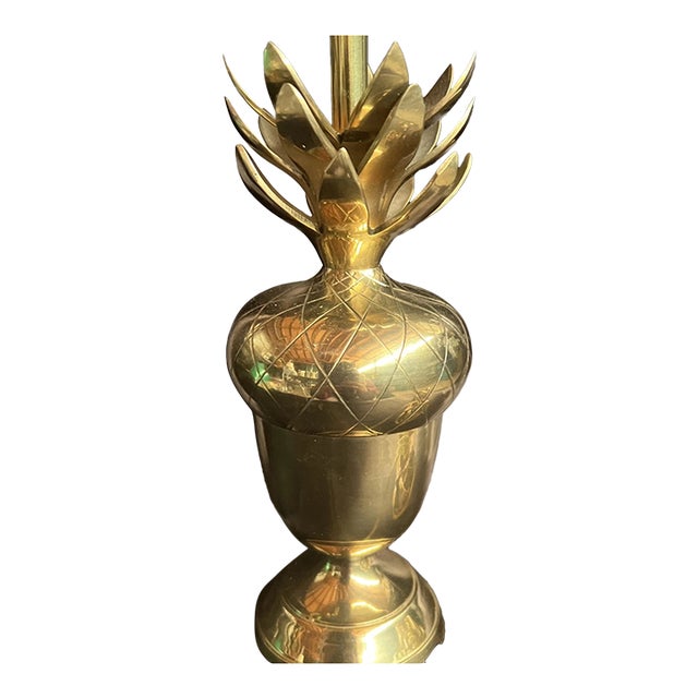 1960's Vintage Brass Acorn Table/ Accent Lamp For Sale