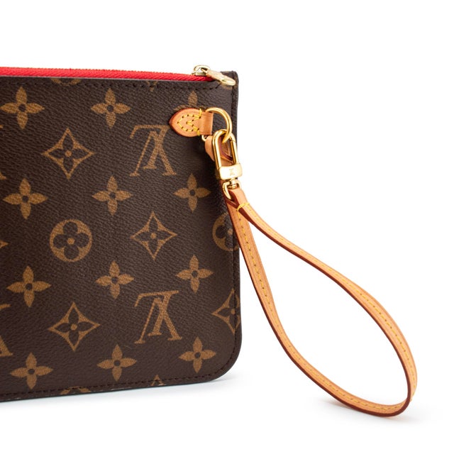 Early 21st Century Louis Vuitton Monogram Canvas Neverfull Pochette Wristlet Clutch Bag For Sale - Image 5 of 8