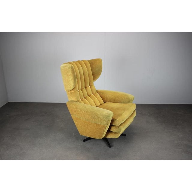 Mid-Century Wingback Swivel Lounge Chair, Former Czechoslovakia, 1960s For Sale - Image 6 of 12