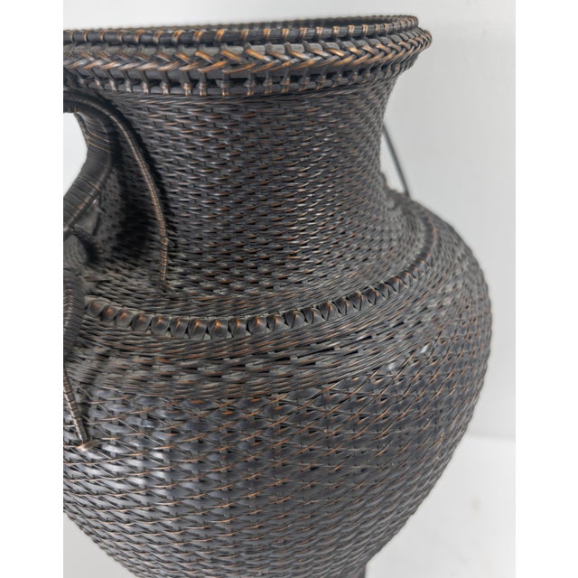 Early 20th Century Japanese Ikebana Woven Flower Arranging Vase, Signed For Sale - Image 12 of 16