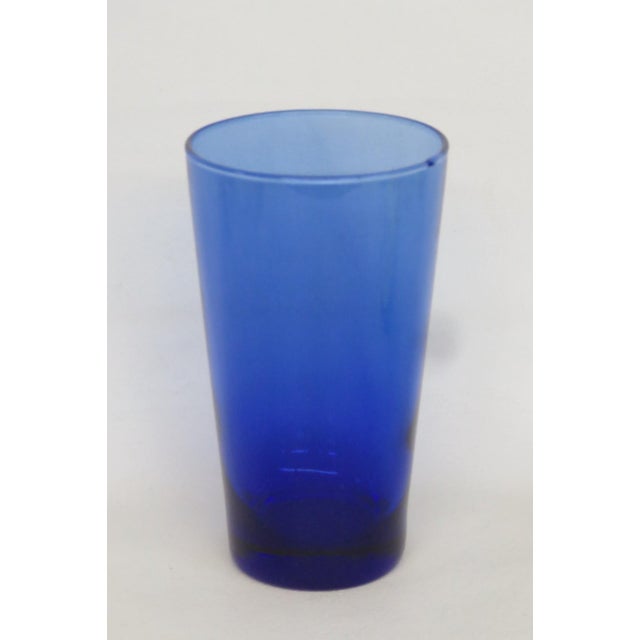 This beautiful Tapered Tumbler / Cup is made of glass. This gorgeous drinking glass was made by Anchor Hocking and is...