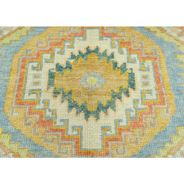 Turkish Oushak Rug 3'9" x 5'9" #19061 For Sale In Houston - Image 6 of 8