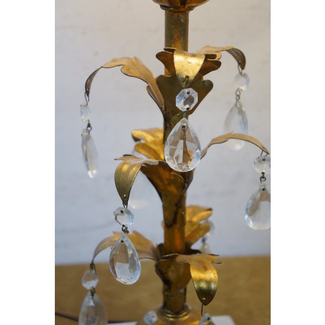 Mid 20th Century Italian Mid Century Hollywood Regency Florentine Gilt Tole Drop Crystal Lamps For Sale - Image 17 of 17