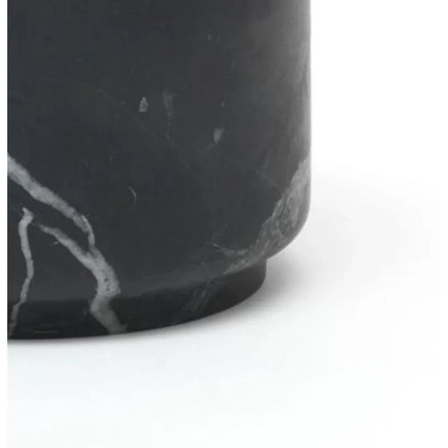 Pyxis Medium Pot in Black by Ivan Colomas For Sale - Image 4 of 7