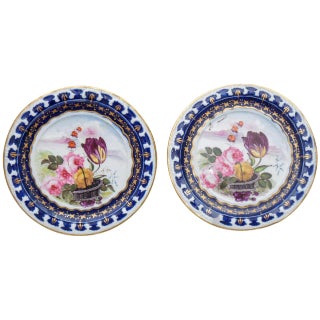 Vieux Paris Small Decorative Plates - a Pair For Sale