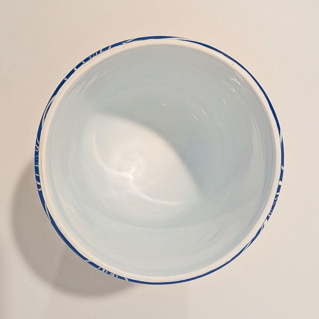 Mid-Century Modern Murano Art Glass Footed Vase With White Trailed Decoration, Mid-20th Century For Sale - Image 3 of 4