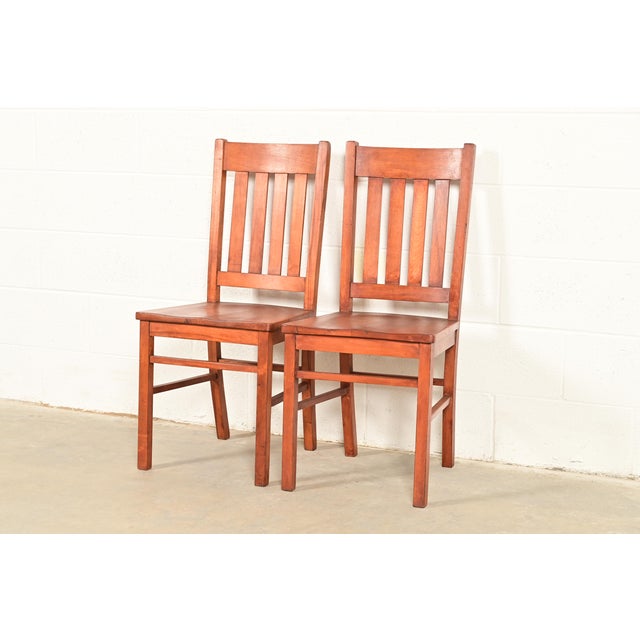 Mission Limbert Style Antique Mission Oak Arts & Crafts Side Chairs or Dining Chairs, Pair For Sale - Image 3 of 10