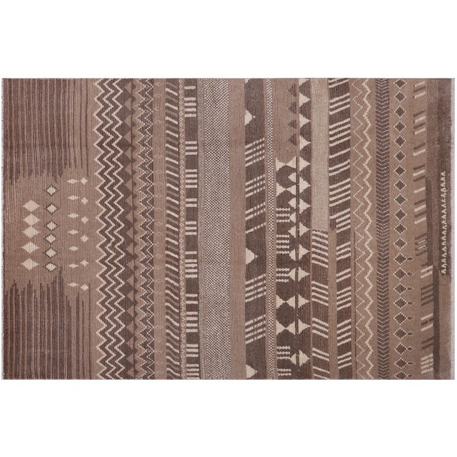 Beige Boho Chic Brown/Beige High Low Wool Rug - 8'9'' X 12'3'' For Sale - Image 8 of 9