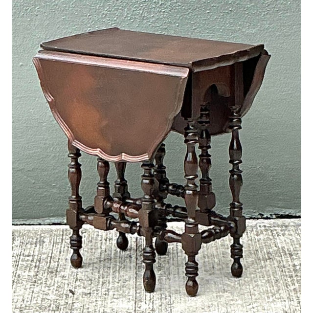 Vintage English Gate Leg Side Table For Sale - Image 9 of 12