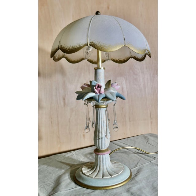 White Vintage Italian Table Lamp in Porcelain and Glass For Sale - Image 8 of 8