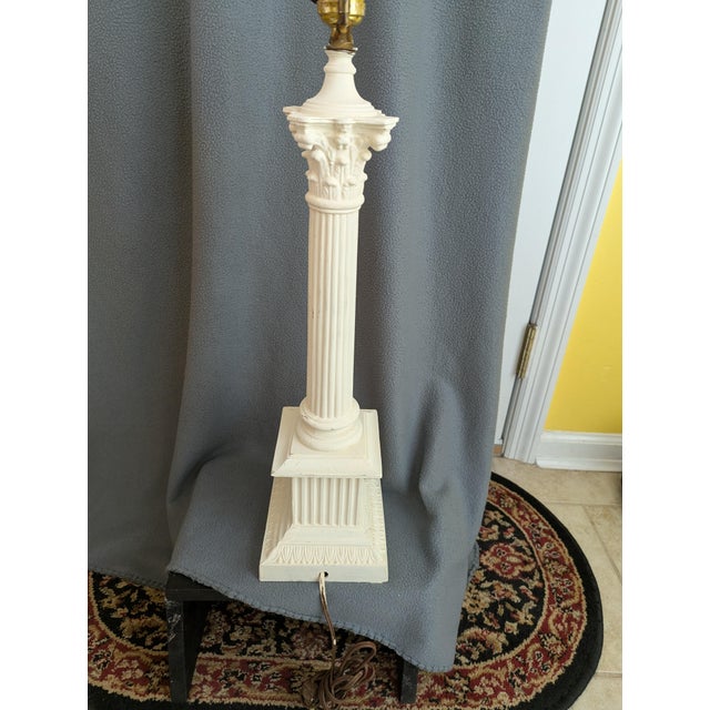 Mid 20th Century Hollywood Regency Style Neoclassical Table Lamp For Sale - Image 4 of 8